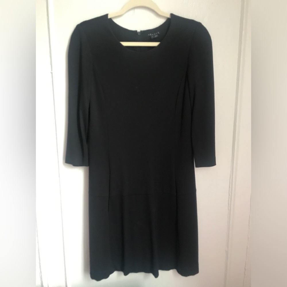 Theory 3/4 Sleeve Stretchy Office Career Dress with Side Pockets Size 4